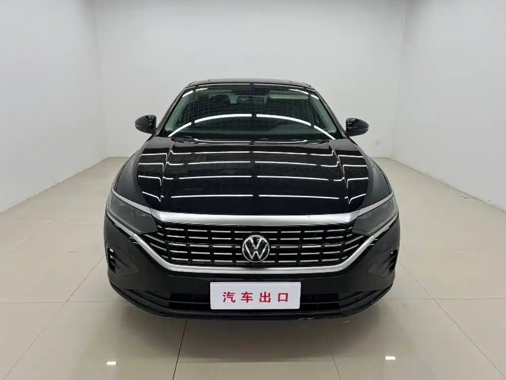 Volkswagen Passat 2023