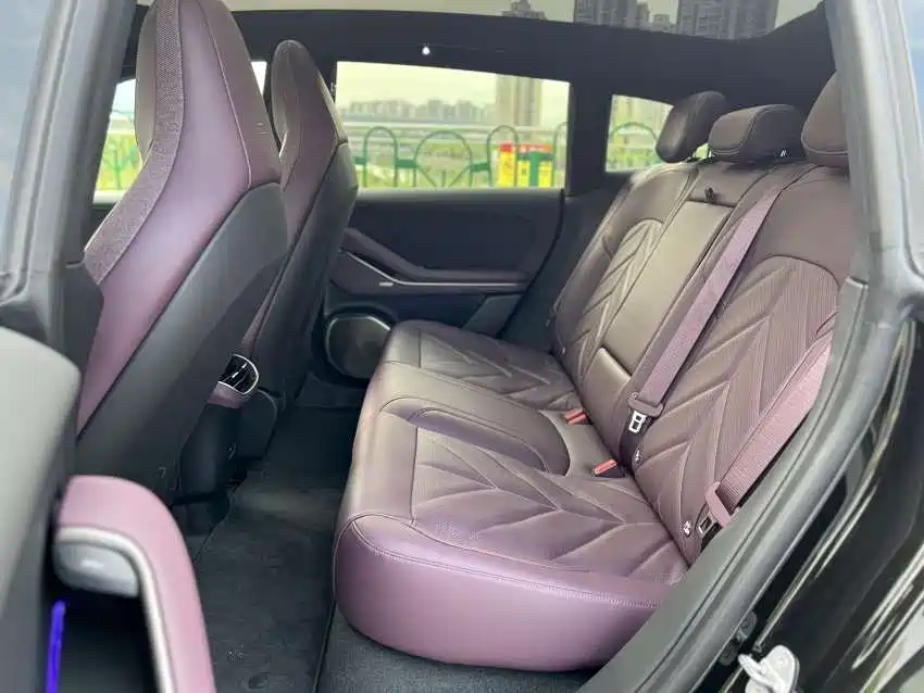 NIO ET5T 2025