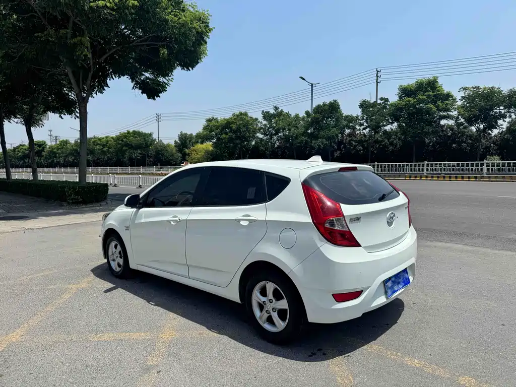 Hyundai Ruiyi 2015 — фото 2