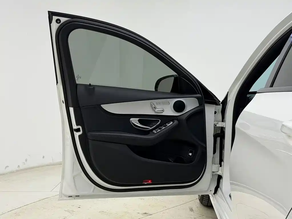Mercedes-Benz C-Class 2015 — фото 15