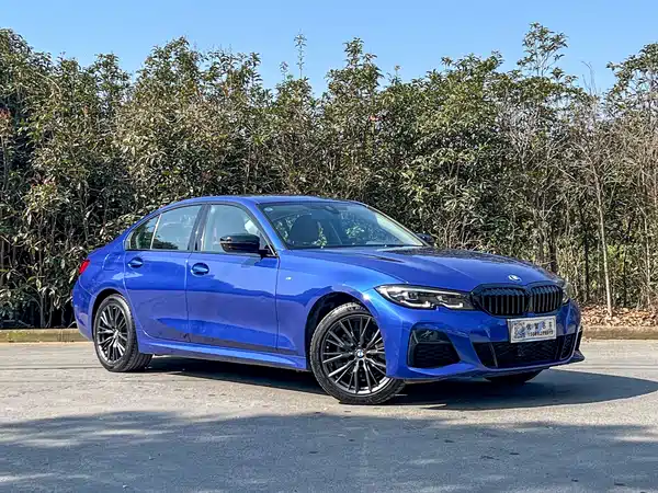 BMW 3 Series 2022