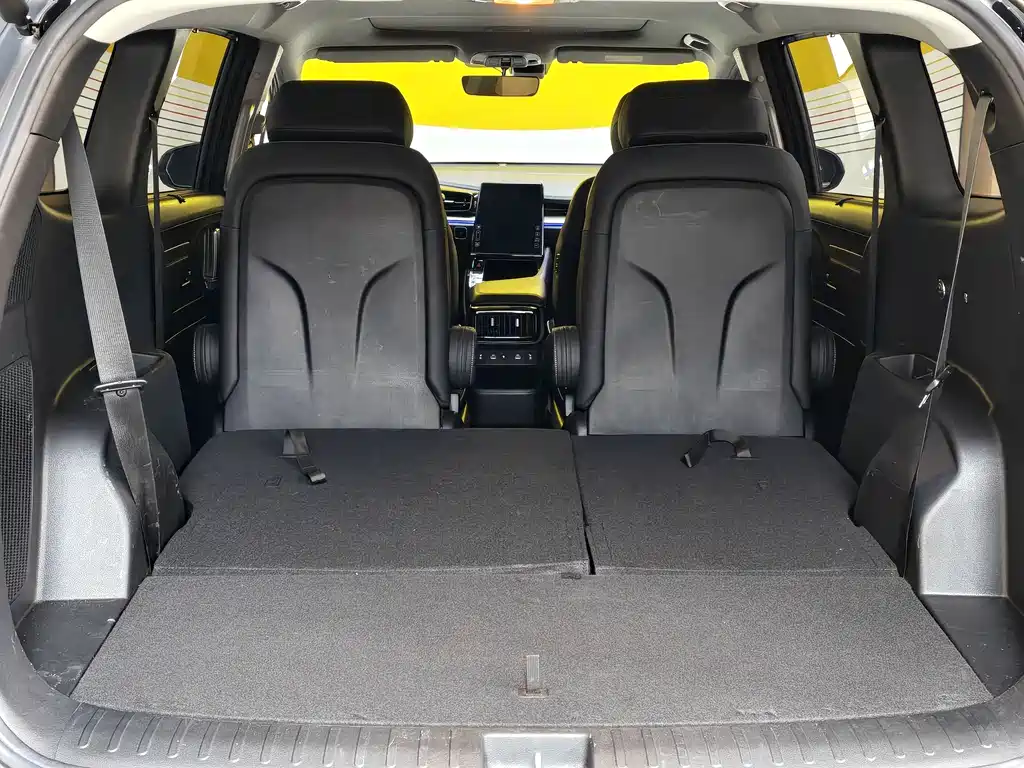 Hyundai Custo 2022 — фото 23