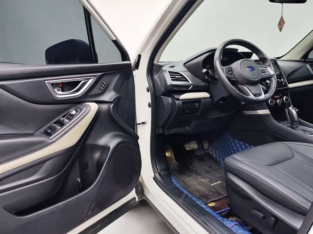 Subaru Forester 2022