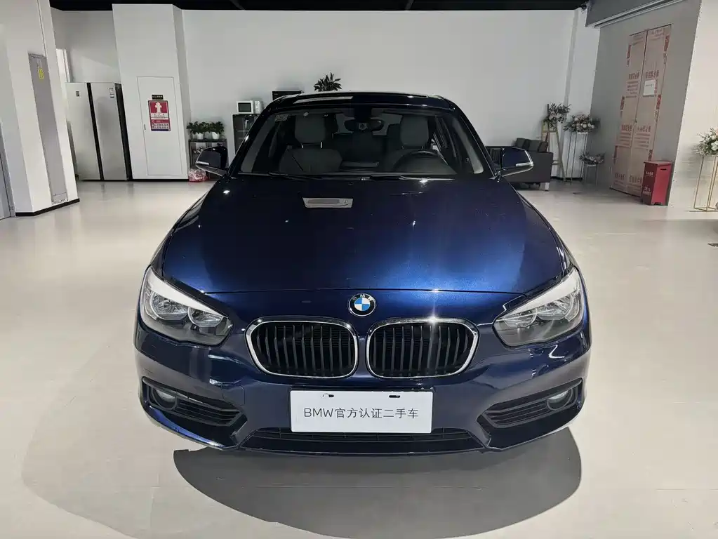 BMW 1 Series 2018 — фото 2