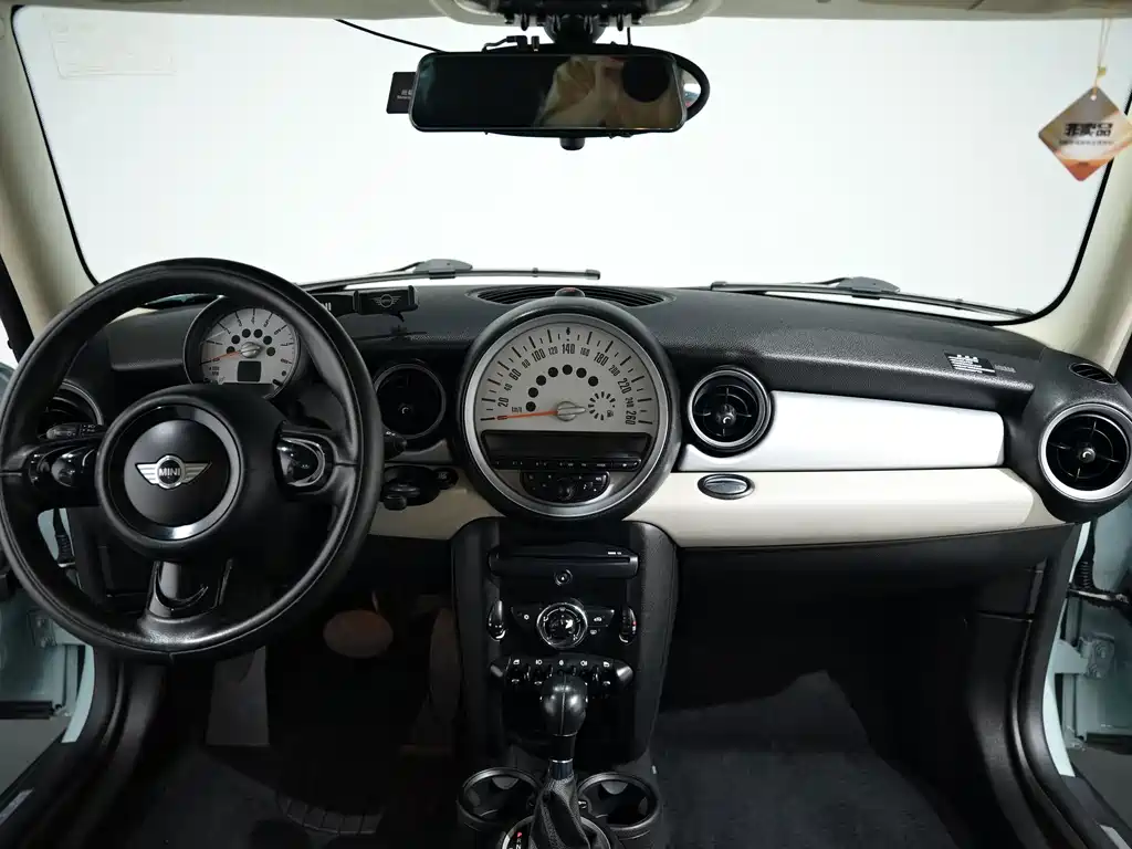 MINI Clubman 2012 — фото 15