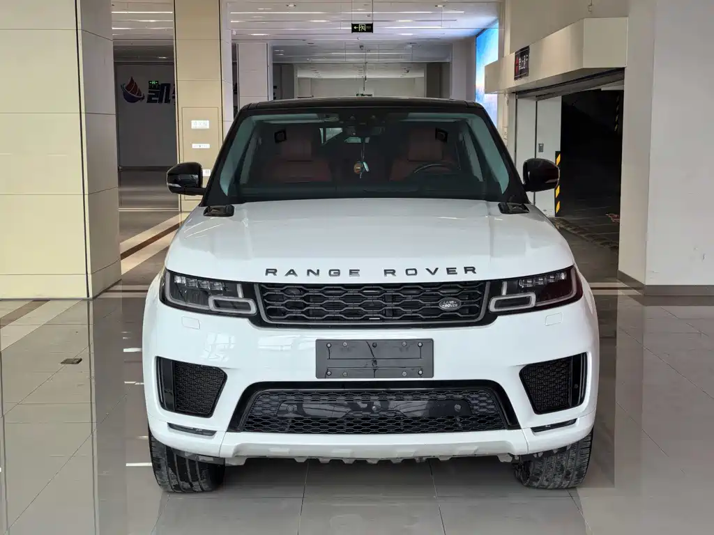 Land Rover Sport 2020 — фото 1