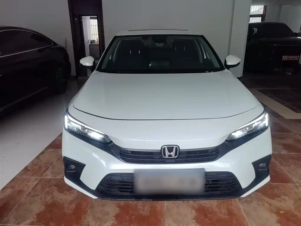 Honda Civic 2022 — фото 3