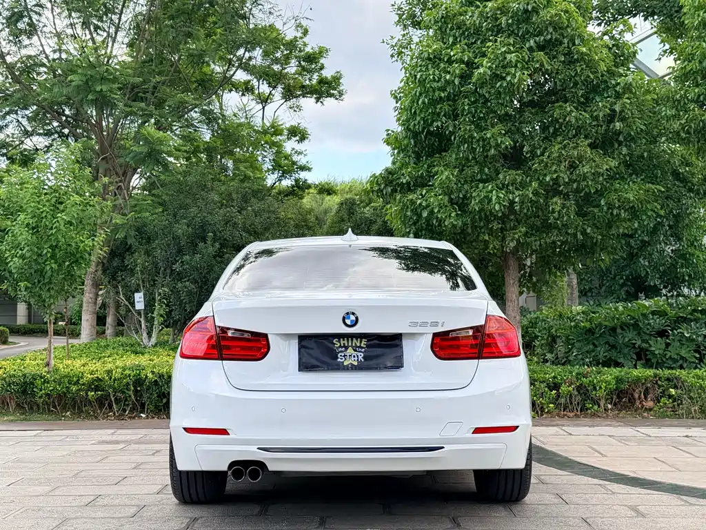 BMW 3 Series 2015