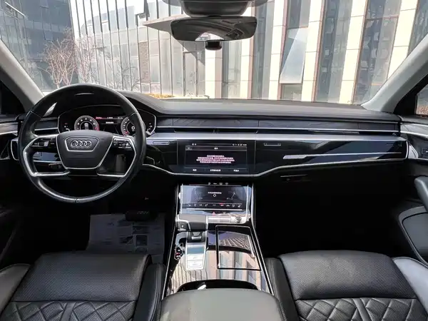 Audi A8 2019