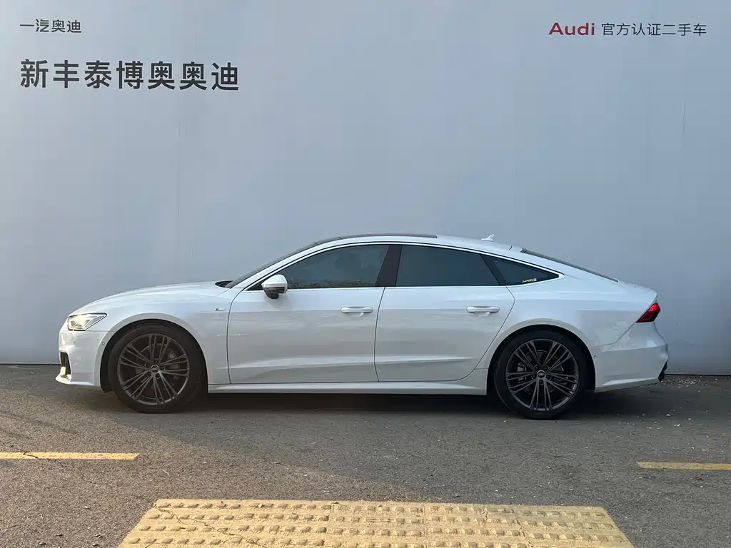 Audi A7 2023 — фото 4