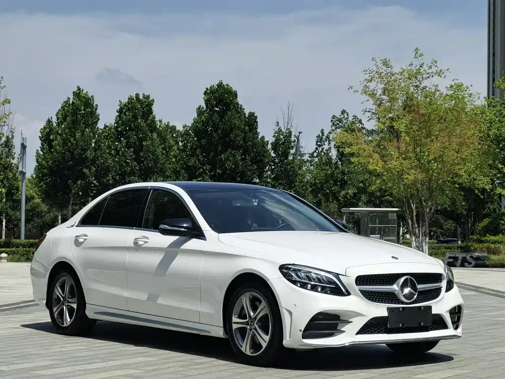 Mercedes-Benz C-Class 2019