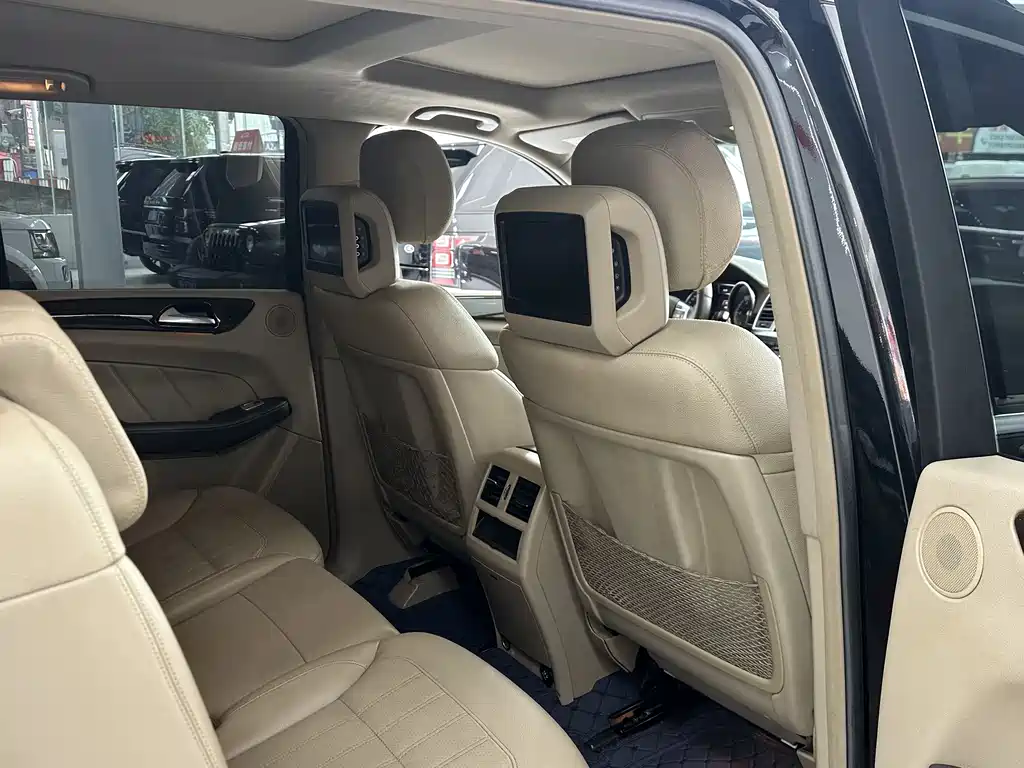 Mercedes-Benz GL-Class 2016 — фото 17
