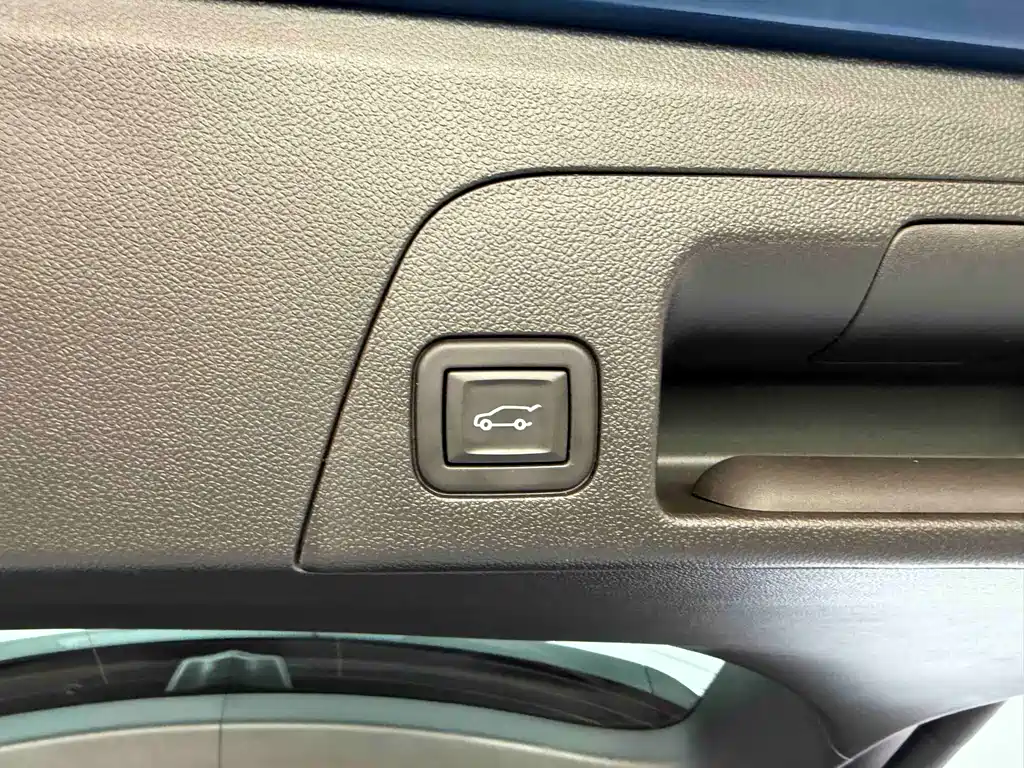 Buick Envision Plus 2024 — фото 23