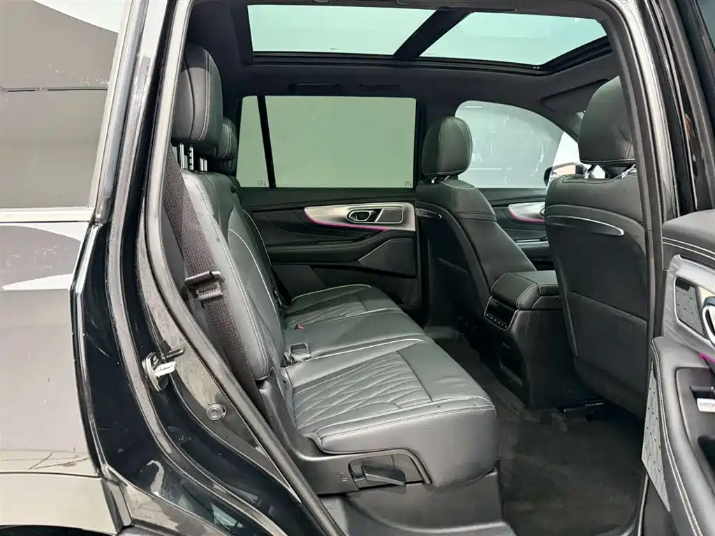 GAC Trumpchi GS8 2022 — фото 20