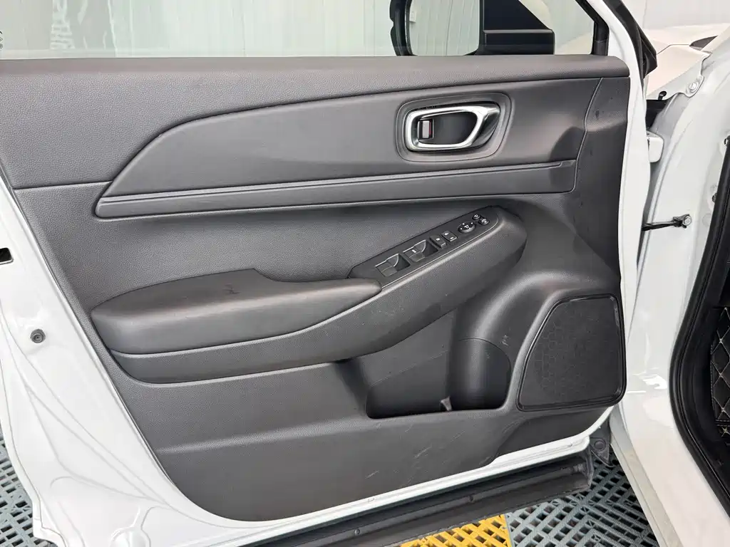 Honda Vezel 2023 — фото 16
