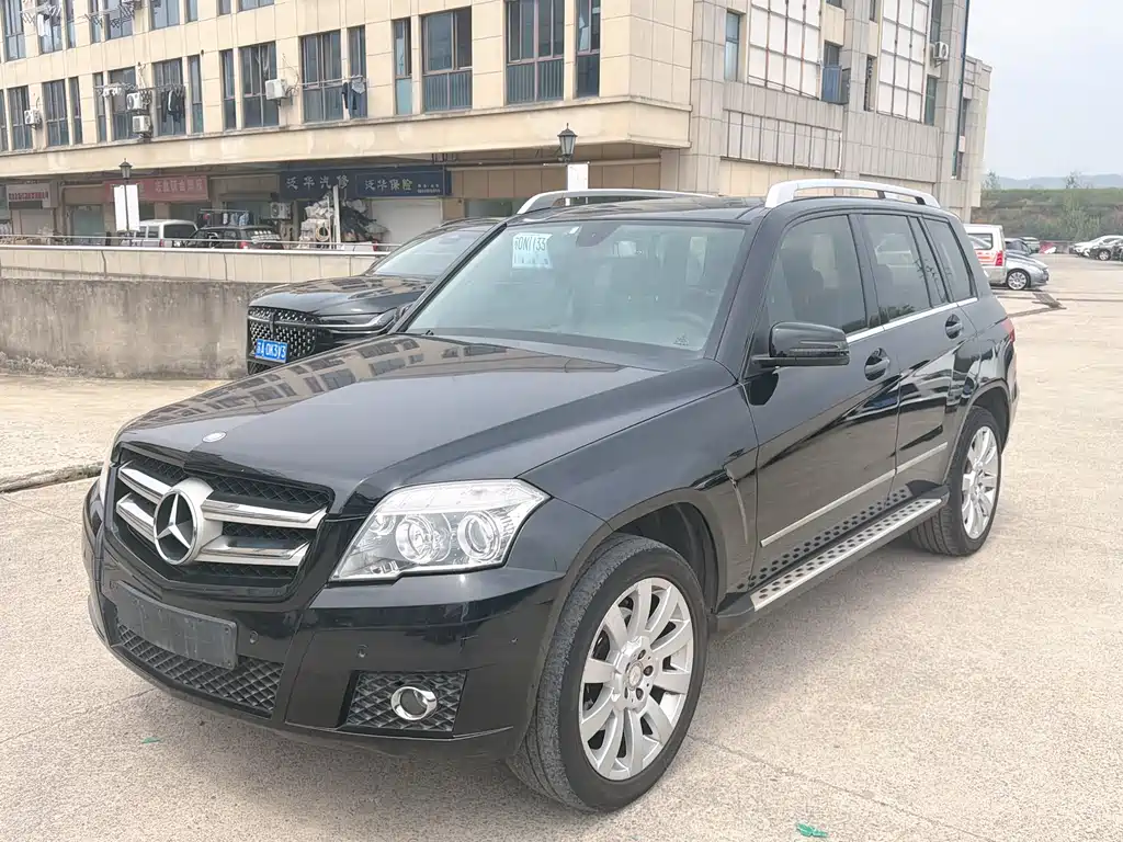 Mercedes-Benz GLK-Class 2011