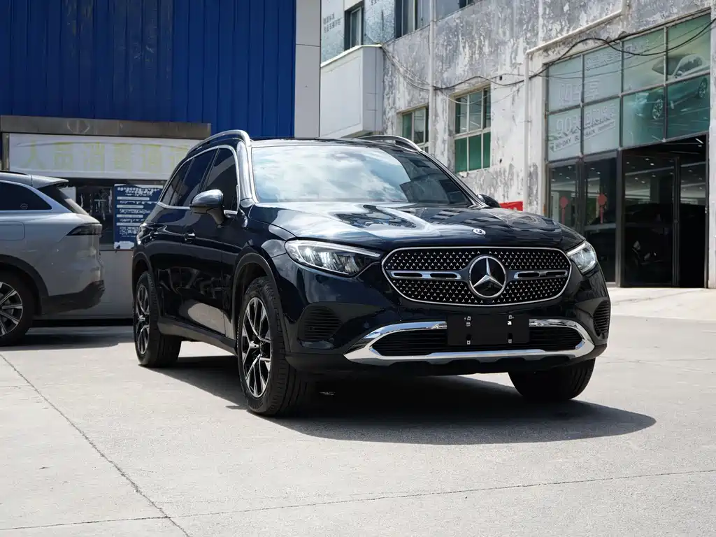 Mercedes-Benz GLC 2024