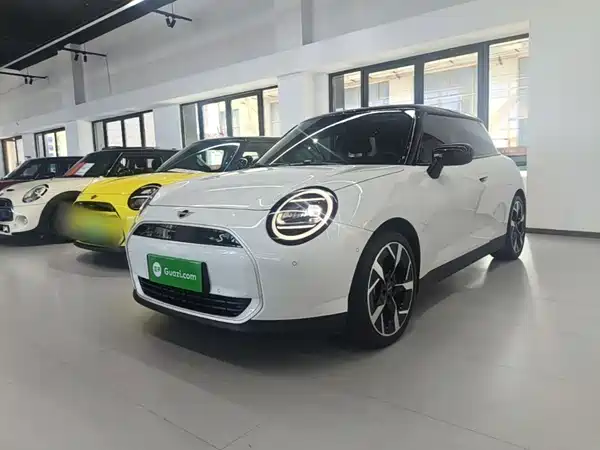 MINI Cooper 2024