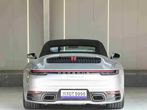 Porsche 911 2022