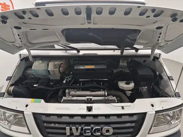 Iveco Proud 2020
