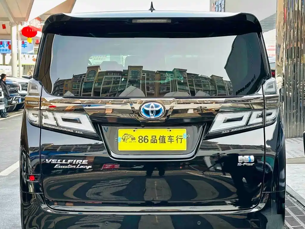 Toyota Vellfire 2021 — фото 4