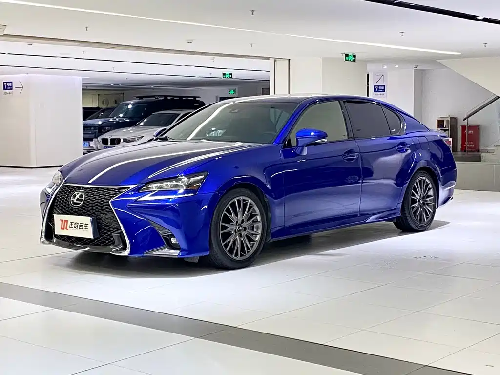 Lexus GS 2017 — фото 1