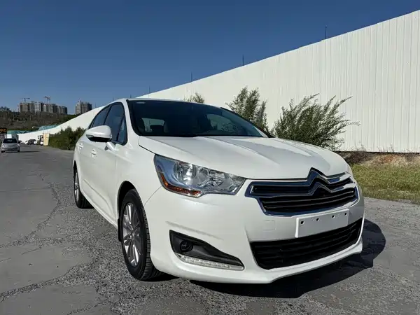 Citroën C4L 2015