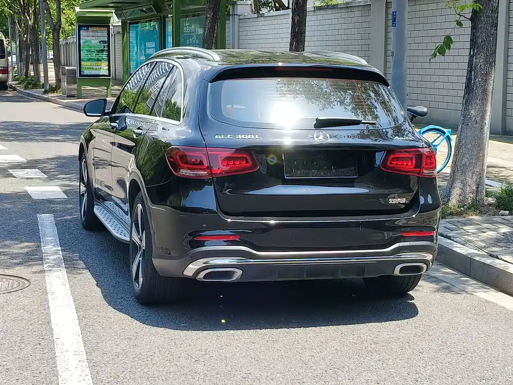 Mercedes-Benz GLC 2022 — фото 19