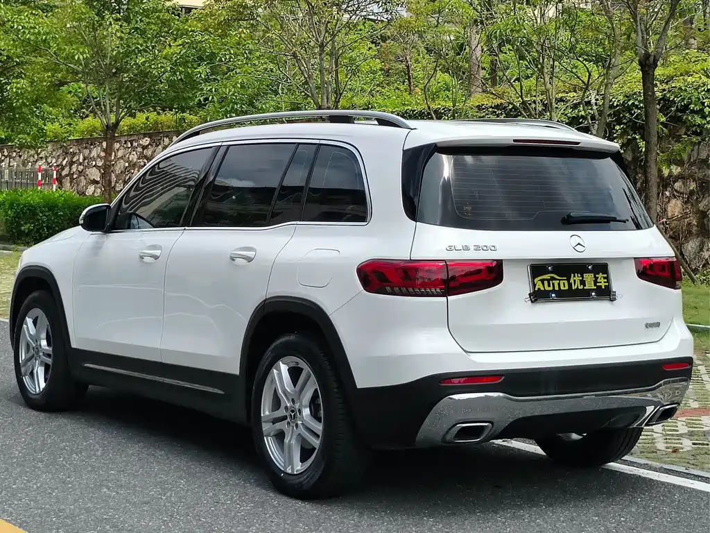 Mercedes-Benz GLB 2023 — фото 13
