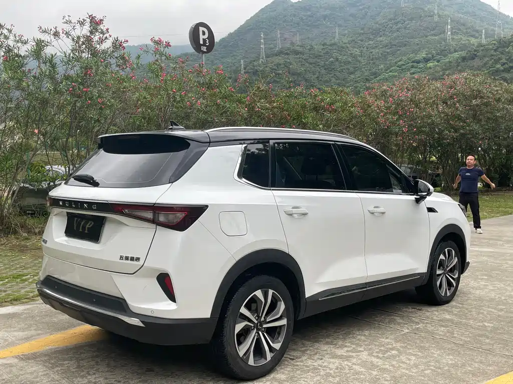 Wuling Xingchen 2022 — фото 11