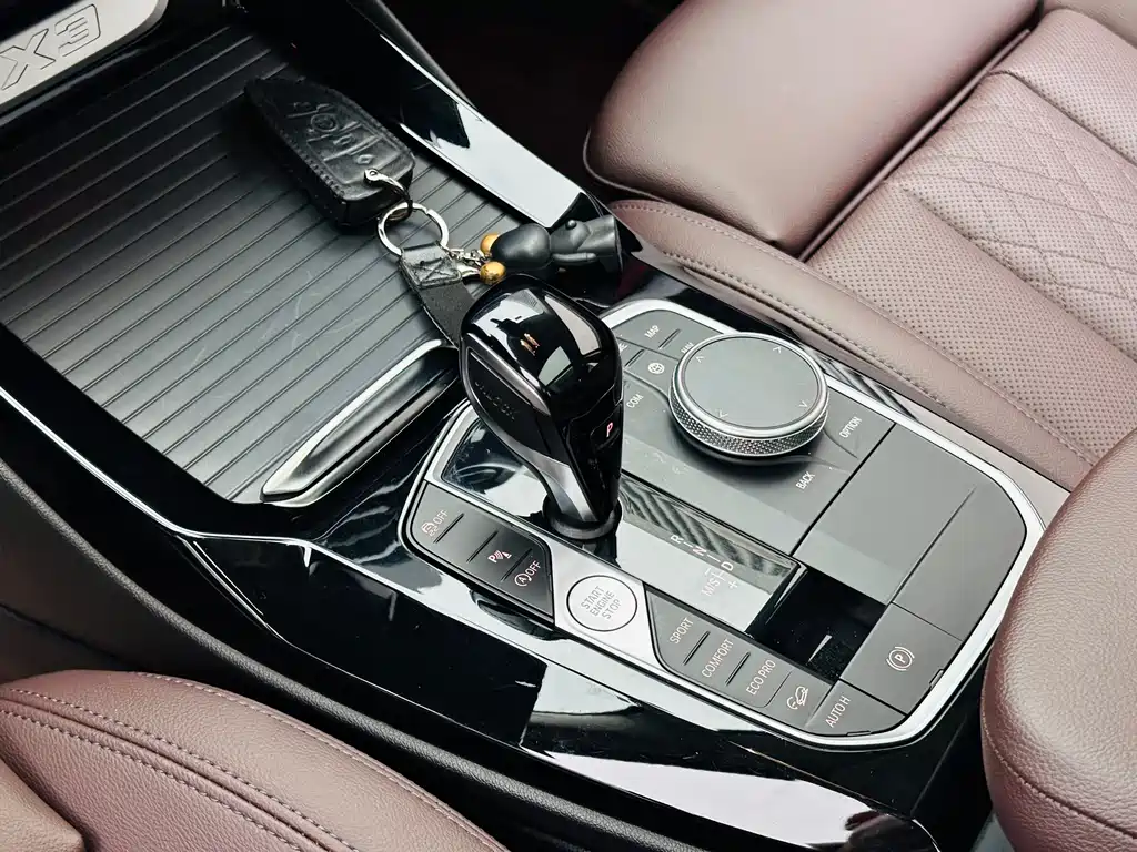 BMW X3 2022 — фото 10