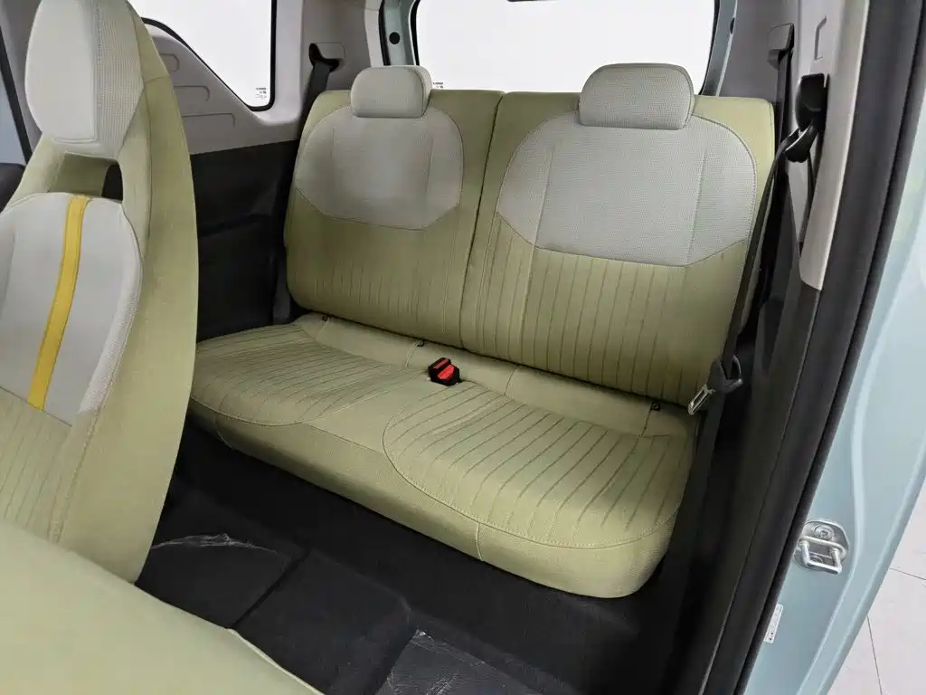 Geely Galaxy Panda 2025 — фото 15