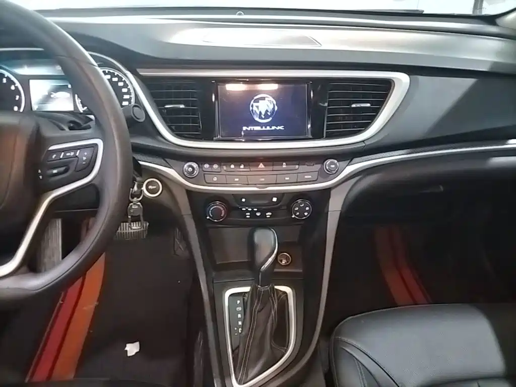 Buick Excelle 2021 — фото 13
