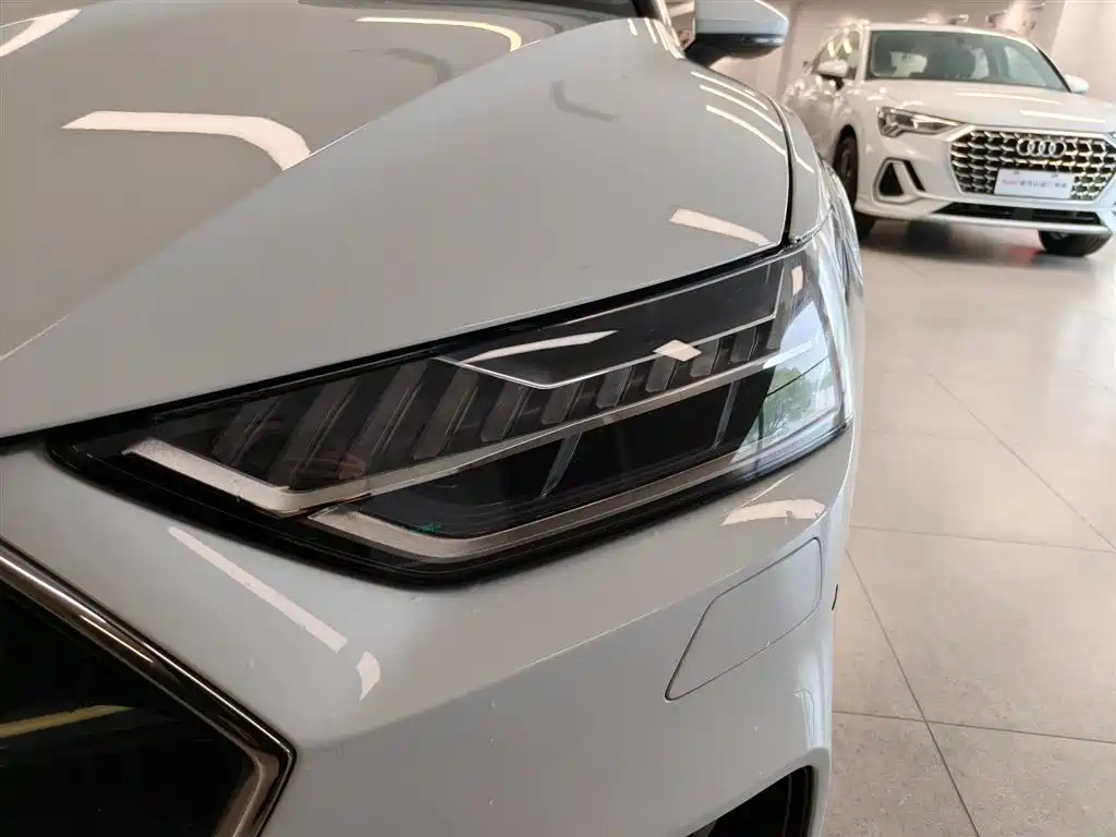 Audi A7 2025 — фото 18
