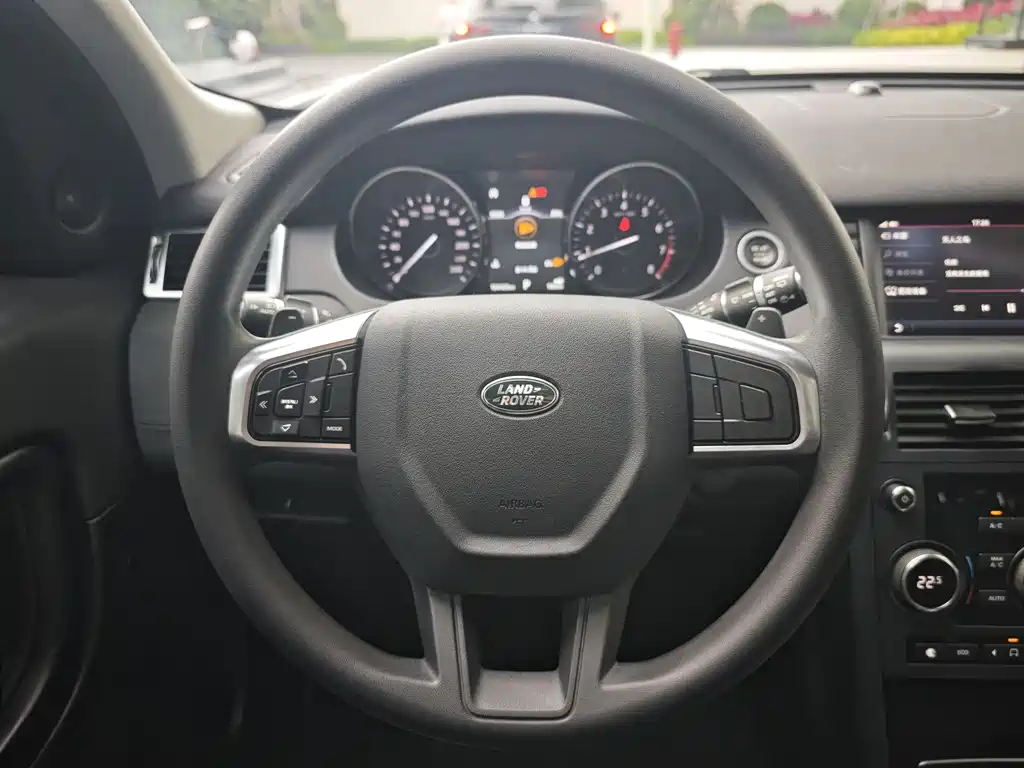 Land Rover Discovery Sport 2018 — фото 8