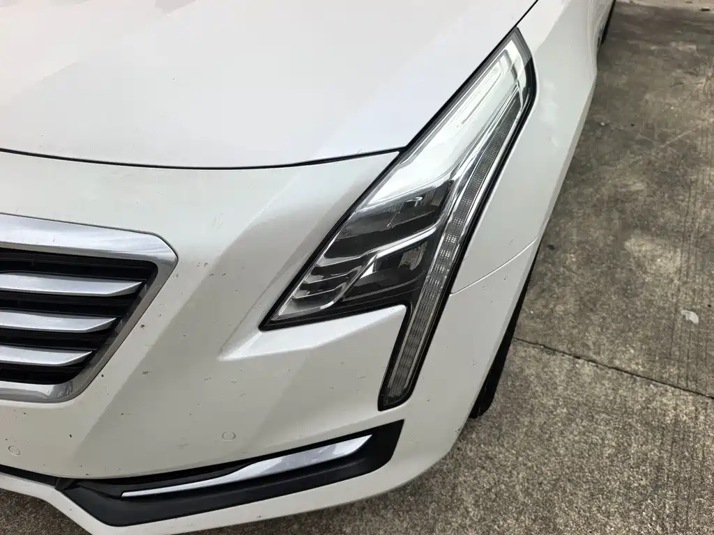 Cadillac CT6 2017 — фото 16