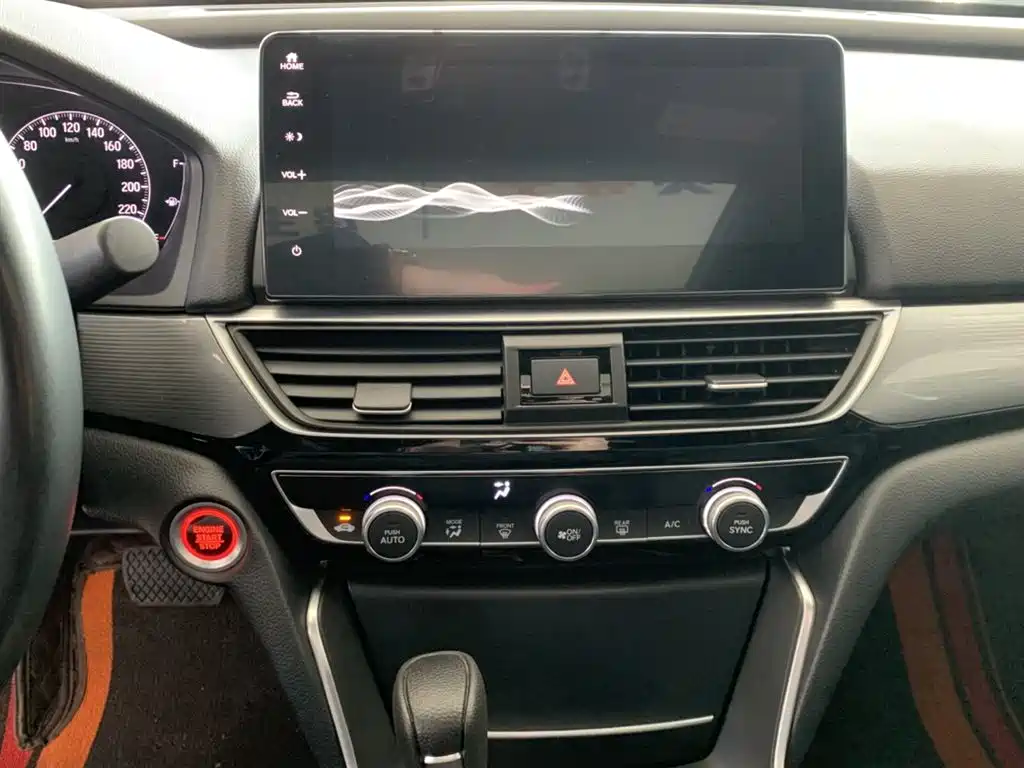 Honda Inspire 2022 — фото 13