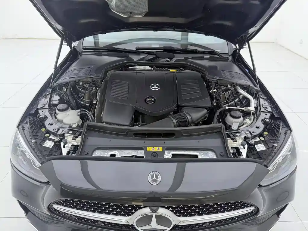 Mercedes-Benz C-Class 2023 — фото 14