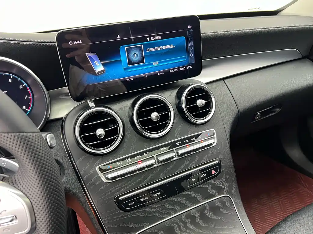 Mercedes-Benz C-Class 2019 — фото 14