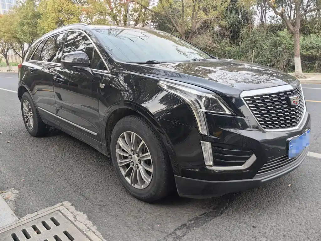Cadillac XT5 2017 — фото 3