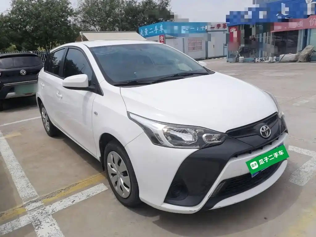 Toyota Yaris L 2019