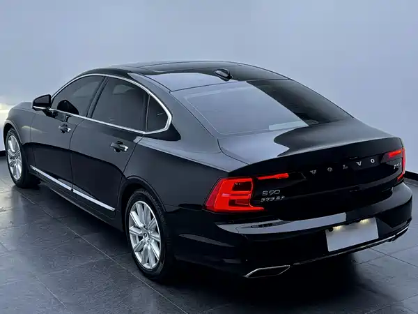 Volvo S90 2020
