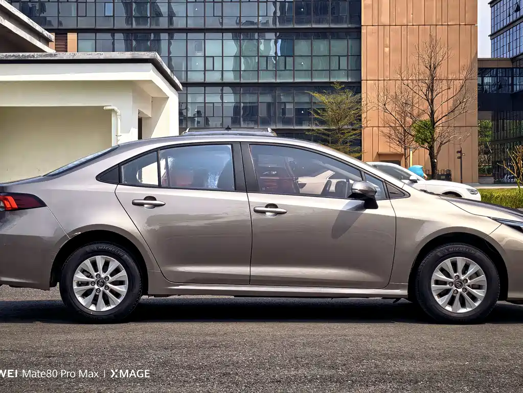 Toyota Corolla 2020 — фото 10