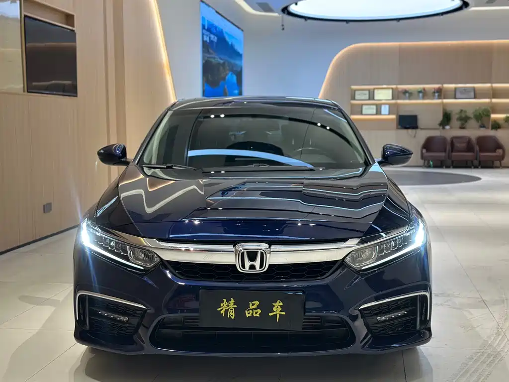 Honda Inspire 2021 — фото 2