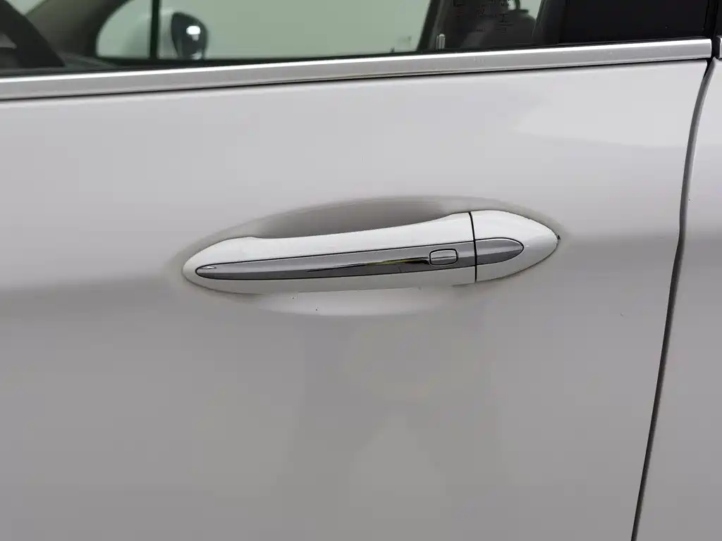 Buick Envision Plus 2015 — фото 18