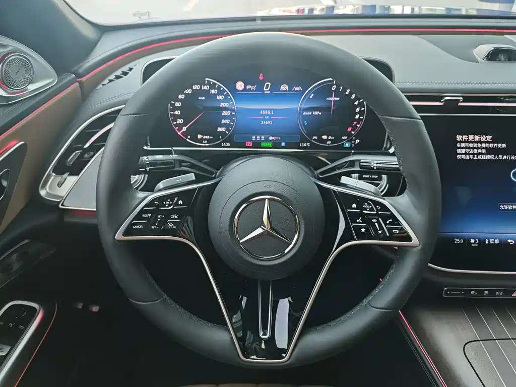 Mercedes-Benz E-Class New Energy 2024 — фото 8