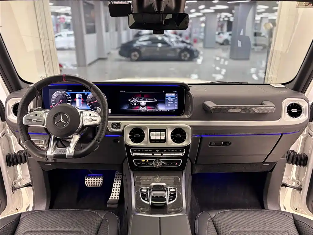Mercedes-Benz G-Class 2020 — фото 24