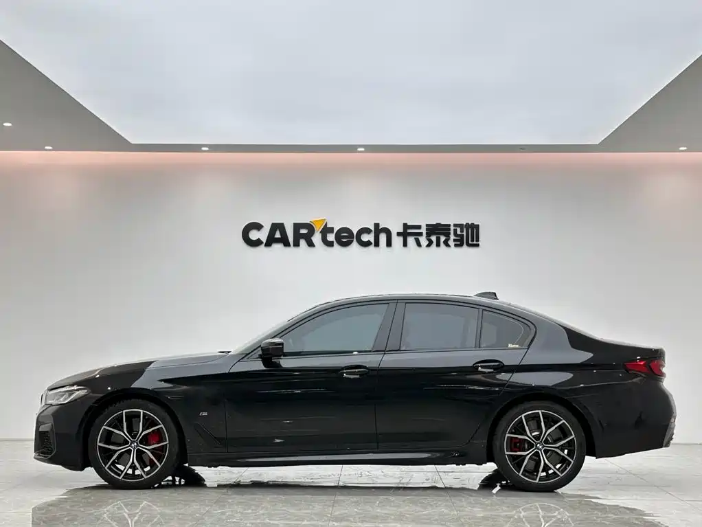 BMW 5 Series 2020