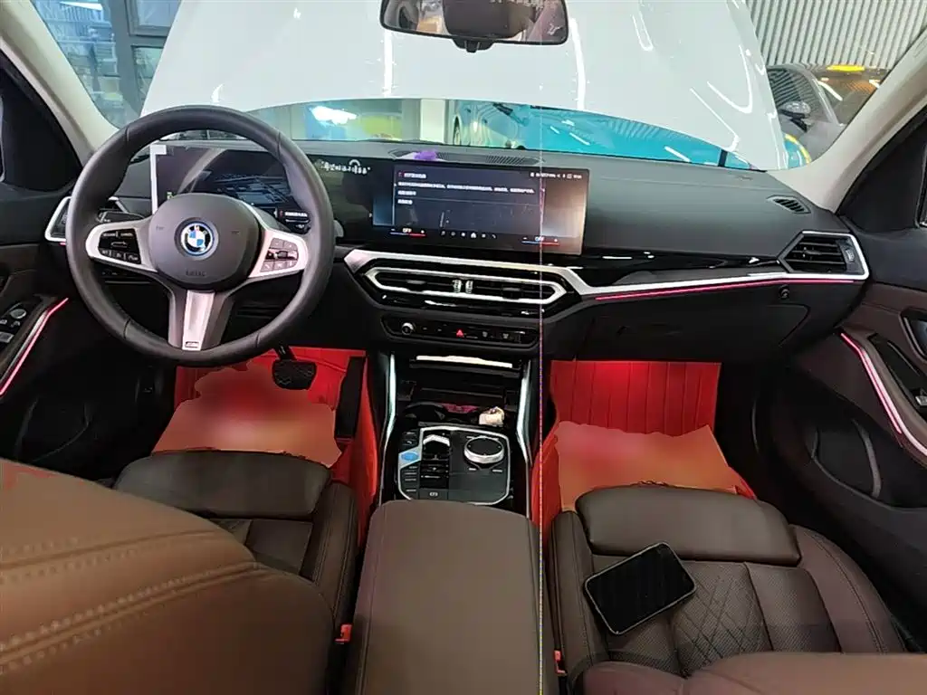 BMW i3 2024 — фото 10