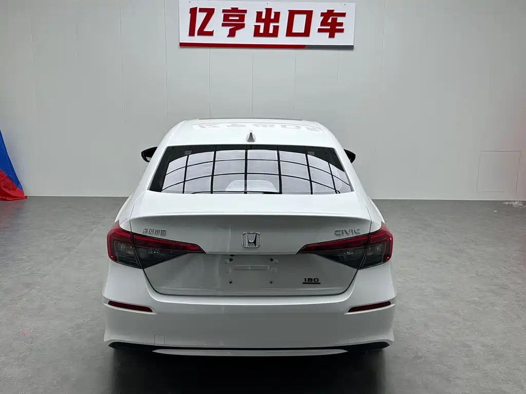 Honda Civic 2022 — фото 19